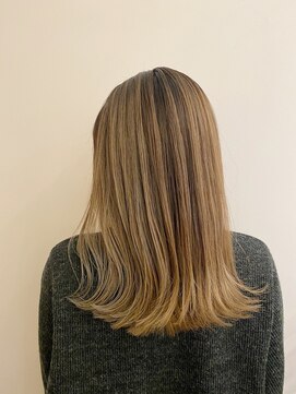 ラウブロッサム 大宮西口店(Lau Blossom) 【LauBlossom入江】バレイヤージュ　オリーブベージュ