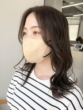 ヘアー アイス 御器所本店(HAIR ICI) 外ハネヘルシースタイルショコラアッシュふんわり丸みカール