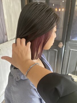 ロウイ 下北沢(LOAWe) #LOAWe guest style 「ピンクベージュ　クールショート」