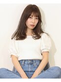 顔周りレイヤーカット×オリーブベージュ