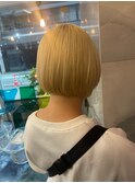 ボブ×ブロンド