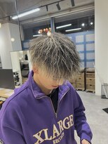 ジーニー 横浜(giinii)&nbsp;ツイストスパイラル__ハイライト_メンズパーマ