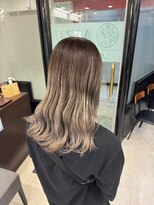 アイズ 本厚木(AIZU)&nbsp;グラデーションカラー