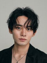 フィフス 栄(fifth)&nbsp;フェザーパーマフェザーショートニュアンスパーマセンターパート