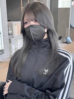 センス(SENSE.)&nbsp;ブリーチでつくるグレージュカラー