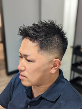 リーブルサニー(Libre Sunny)の写真/【八乙女駅徒歩1分】経験豊富なStylistが、あなたの髪と向き合います。ゆったりとした空間で特別な時間を。