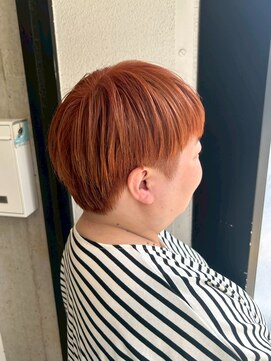 ロッカヘアエジェ(ROCCA hair eje.) フレッシュオレンジのマッシュショート