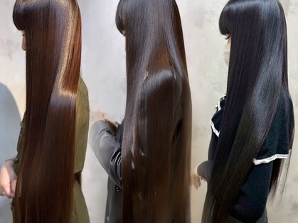 シシ 新宿(She 2.)の写真