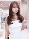 顔まわりレイヤー／小顔／大人かわいい／透明感ブラウン