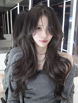 レディアル 渋谷(REDEAL) ロングレイヤーカット×ダークグレージュ