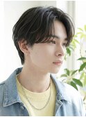 韓国マッシュ毛流れセンターパートニュアンスパーマツーブロック
