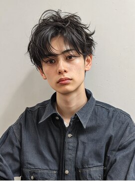 コダマ 大泉学園店(KODAMA) 刈り上げセンターパート/波巻きツイストスパイラル/大泉学園