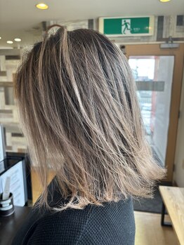 アルフィーネ(alfine)の写真/話題の【煌水】取扱店♪潤いを与え色持ち、艶感が更にUP！施術時間も短縮するのでダメージを抑えてくれる☆