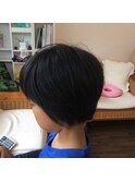 くびれショートボブ涼しげ黒髪暗髪大人可愛いスタイル