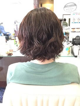 ヘアメイク ミラー(Hair Make MIRROR) ふわっとパーマスタイル
