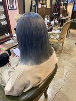 イスタ(isuta)&nbsp;【三鷹】ライトブルー/アイスブルーカラー