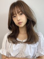 フォンズ(FONS)&nbsp;小顔に見せるオルチャンヘア 流れる顔まわり ワンホンヘア