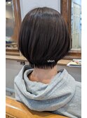 ショートボブ