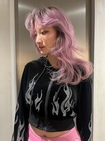 フェブ(fev)&nbsp;ホワイトピンクカラー