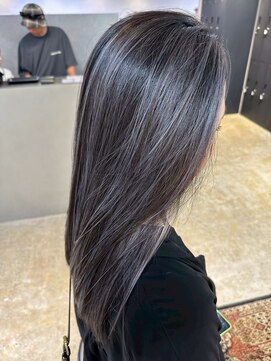 メリー オオサカ(Merly Osaka) gray ash highlight