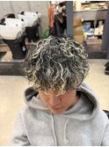 バロックパーマ×金メッシュ５０％/メッシュパーマ