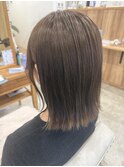 ナチュラル外ハネスタイル×透明感◎イルミナムーンライト