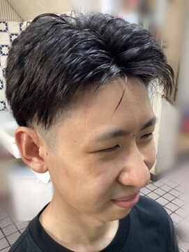 理容 マキノ 【ツーブロック】メンズカット