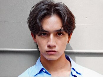 ハク 銀座(HAK.)の写真/第一印象改善！業界屈指の骨格補正カットで大人男性から圧倒的支持[Men's/メンズカット/ニュアンスパーマ]