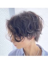 ジーナ 天神(Zina)&nbsp;緩めスパイラルパーマ