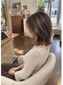 大人の立体感ハイライト×くびれミディアム