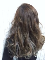 ガナンシア 横浜本店(ganancia)&nbsp;グレー系インナーカラーグラデーション