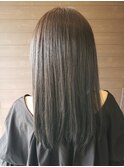 アッシュグレーカラー