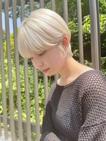 デコ(DECO) 《RYUSEI》小顔ショート/ホワイトカラー/髪質改善/ハイトーン