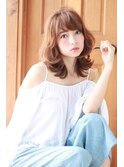 大人かわいいミディアムレイヤー
