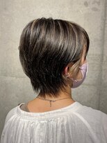 タエビスアリッサム(Taebis Alyssum)&nbsp;ハーフカラーでこなれショート