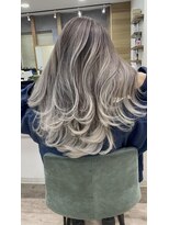 ジゼル(gisele) (小山)バレイヤージュ