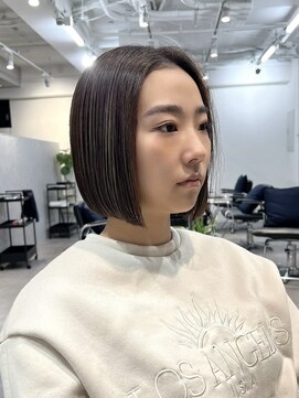 フォト イケブクロ(foto IKEBUKURO) ボブ/切りっぱなしボブ/センターパート/髪質改善/イルミナカラー