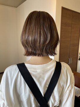 リュンヌ 門前仲町(lune) ミディアムボブレイヤーハイライトベージュカラーショート