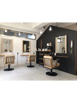 3席のみのプライベートサロン♪一人ひとりのお客様としっかり向き合い、あなたの“なりたい”を叶えます☆