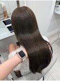 透明感オリーブベージュ