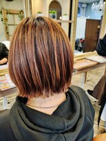 アリュー(allu) 切りっぱなしボブ