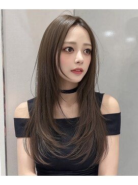 レア 銀座(Le'a) レイヤーカットハイレイヤー顔周りカット韓国風レイヤー髪質改善