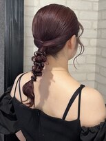 ルノン フィージュ(LUNON fieju)&nbsp;黒髪クラゲヘアーオリーブグレー小顔ココアベージュ