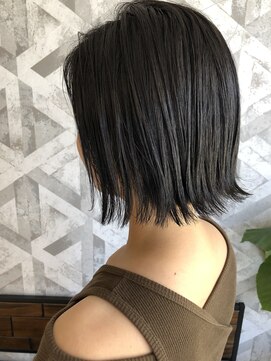 ヘアデザイン ファブロ(hair design FABRO.) こなれ感外ハネボブ×グレーネイビーカラー♪イルミナカラー★