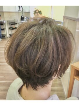 アマランスロザ(amaranth ROZA) ショートボブ