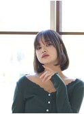 空気感と涼しげのあるボブスタイル