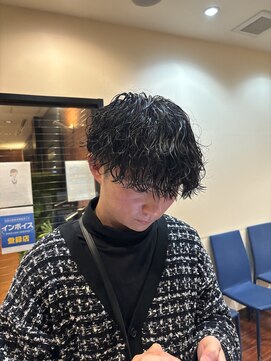 ケリーズグリーン(Kelly's Green) 高クオリティー波巻きパーマ