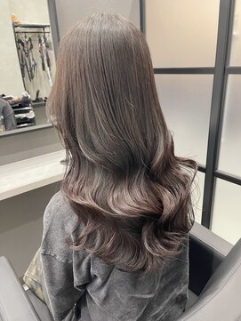 エミュ(Aimu.) 【韓国ヘア/アッシュカラー】