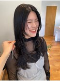 ロングレイヤーカットアッシュグレーブルーブラック前髪なし