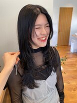 アリゲート ダイカンヤマ(Ari gate daikanyama)&nbsp;ロングレイヤーカットアッシュグレーブルーブラック前髪なし